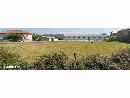 terrain constructible et viabilisé