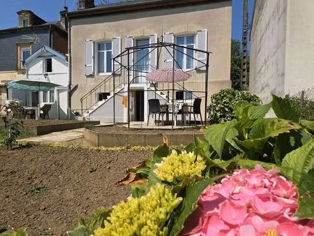 maison 6 pièces 93 m²