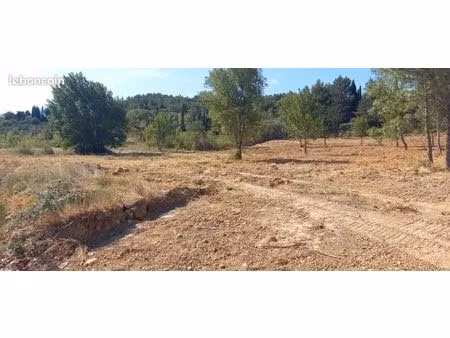 terrain 833 m² marcorignan