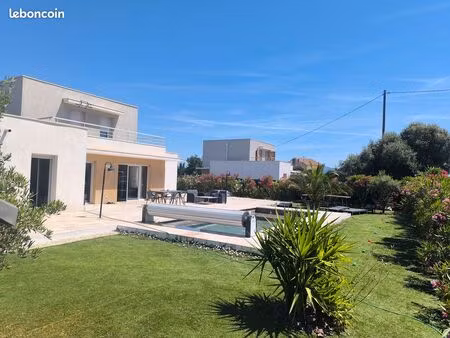 villa puget sur argens