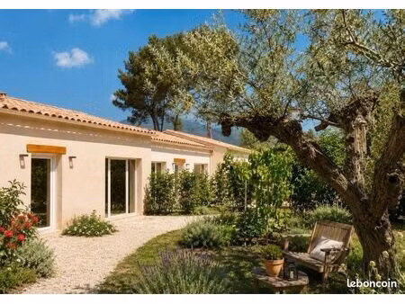 maison 3 pièces meublée avec jardin et parking
