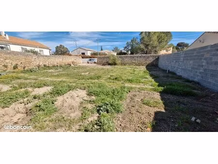 terrain constructible viabilisé hors lotissement 473 m2