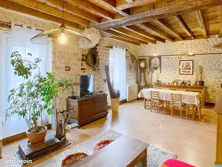 appartement 5 pièces 85 m²