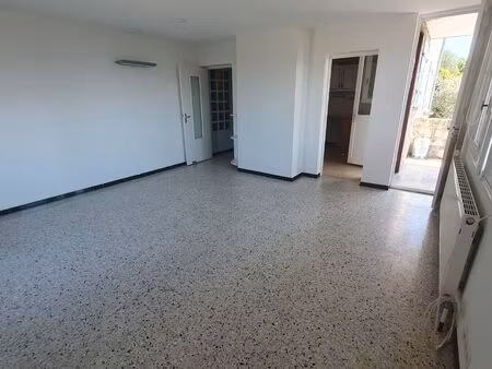 location appartement 86m2 avec garage et cellier
