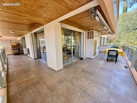 appartement 4 pièces 104 m²