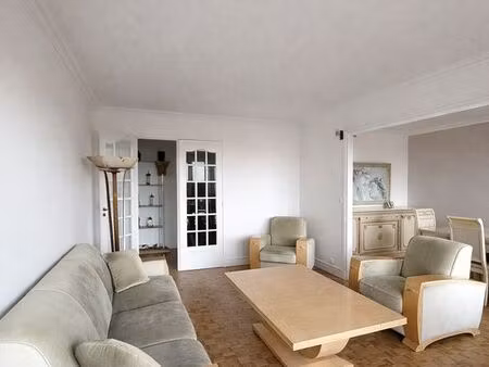 quartier basoche - 5 pièces 107 m² – lumineux – balcon – box – aucun travaux
