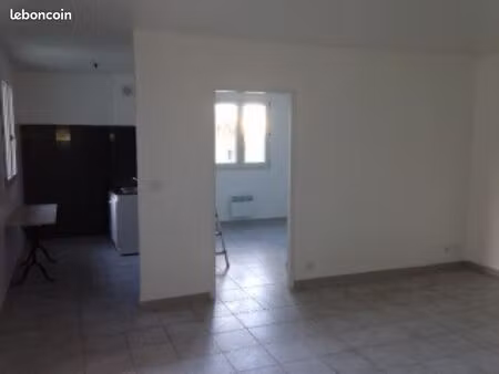 appartement t2 47 m2