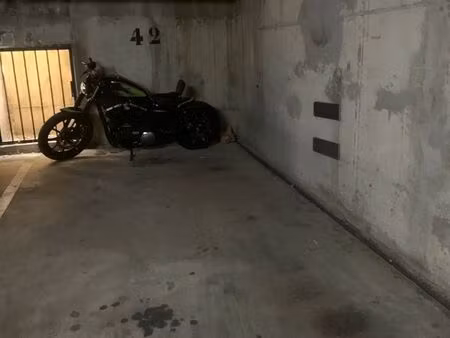 location place de parking
