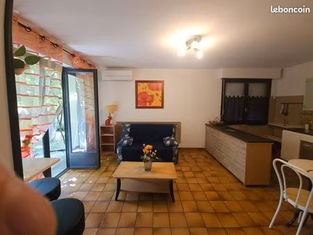 a louer à rodez t1 bis