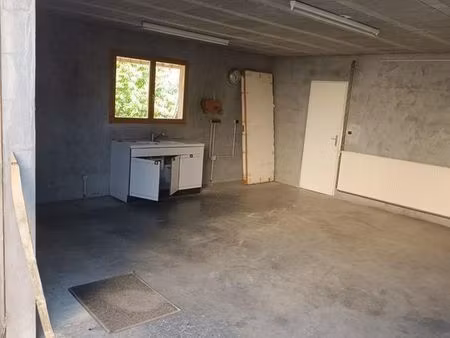 local 40m2