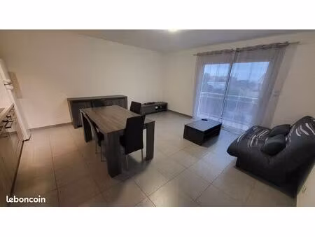 grand t2 meublé