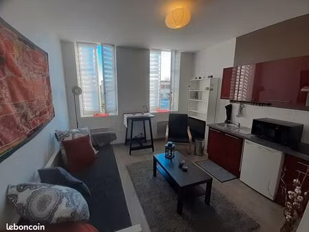 studio de 22m2 meublé et tout équipé à louer à partir du 2 août