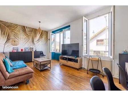 duplex 4 pièces 77 m²