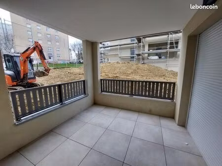 appartement 3 pièces 63 m²