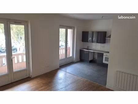f3 80 m2 + grand balcon 10m2 + cave