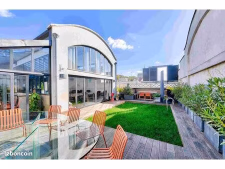 bureaux d'exception à pantin (avec piscine intérieure en option)