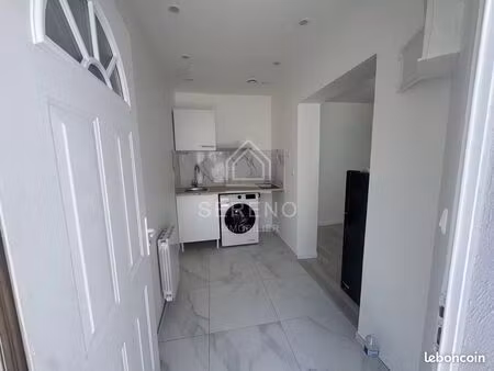 studio 1 pièce 17 m²