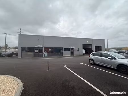 bâtiment d’activité de 217 m2