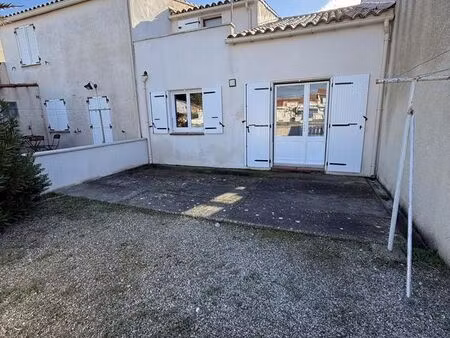 maison saint pierre la mer bord plage