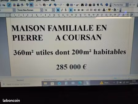 maison de village familiale rénovée 3 faces en pierre