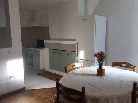 maison de village t4 76m2 650 hc