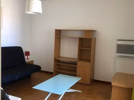 location f1 meublé