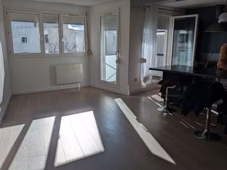 caluire st clair  t3 + garage
