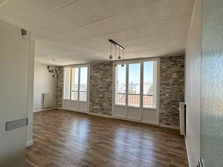 appartement t4 balcon