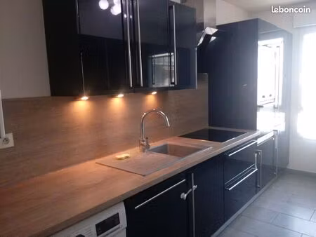 t4 meublé climatisé gratte ciel avec garage