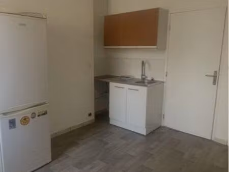 studio meublé équipé 13004