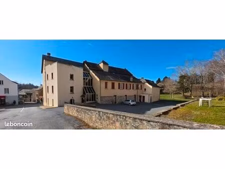 appartement 3 pièces 45m2 (entièrement rénové)