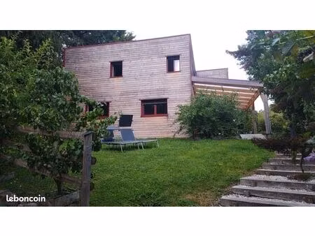 maison entre terre et mer