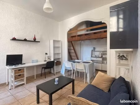 arles centre grand t1 30m2 lumineux avec coin nuit