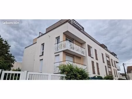 appartement 3 pièces 61m2 balcon et 2 parkings