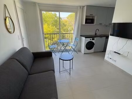 joli studio neuf à la perusonne aubagne