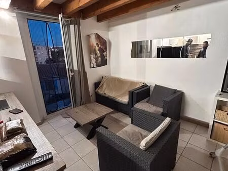 t2 balcon proche centre 580