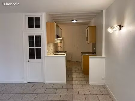 location appartement 3 pièces 64 m2 dourdan