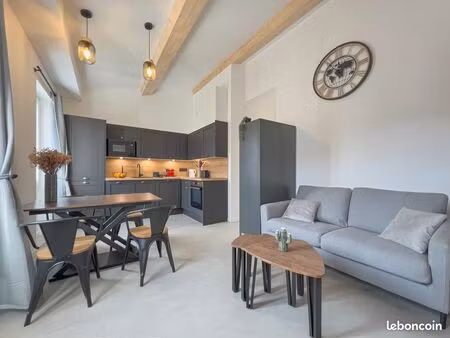 t3 meublé 43 m² – etudiant exclusivement - la garde centre – 1150