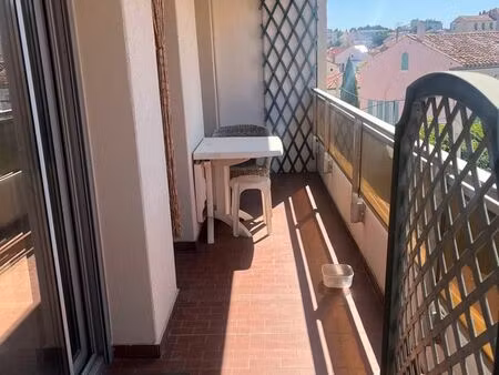 appartement 2 pièces le mourillon avec grand balcon