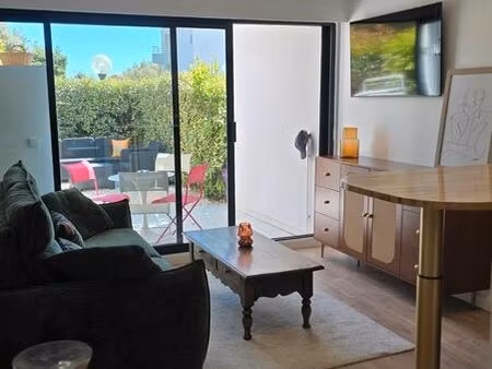 location t2 bandol rez-de-jardin
