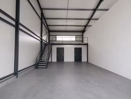 local d’activité / bâtiment industriel neuf 130 m² - entrepôt  dépôt  atelier - fléac (ang