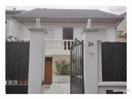 maison familiale lumineuse