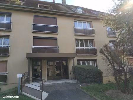 loue meublé t1 bis avec garage