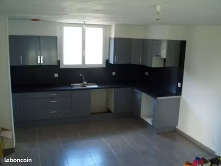 appartement t3 à louer belcodène