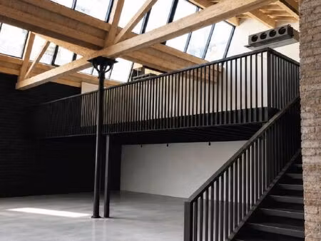 bureaux 395 m²