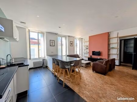 t3 meublé 61 m² – la joliette – bail mobilité ou étudiant