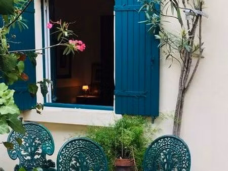 charmante maison aux puces
