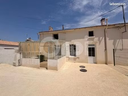 maison 3 pièces 108 m²