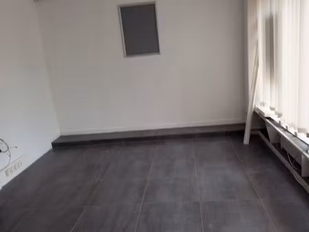 locale commercial a dijon