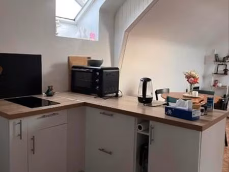 appartement t2 centre lambamle avec parking privé